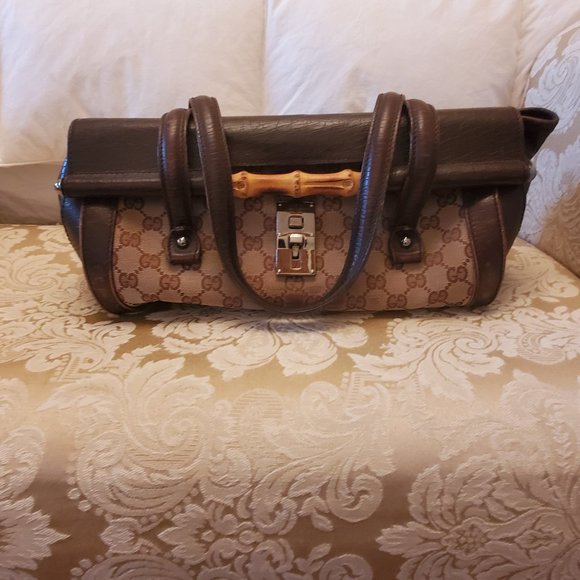 Gucci Handbags - Gucci handbag